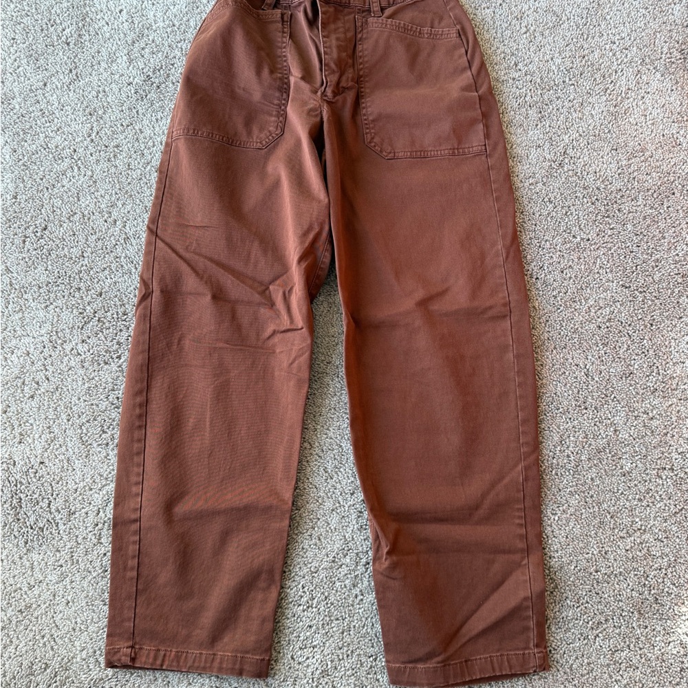 Universal Thread Cropped Utility Pants in Rust